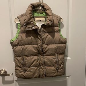 Abercrombie and Fitch Puffer Vest Large